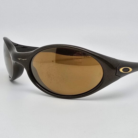 Oakley 04-010 Eye Jacket Gen 1.0 Black Gold Frame Gold Iridium Lens Sunglasses - Picture 1 of 15